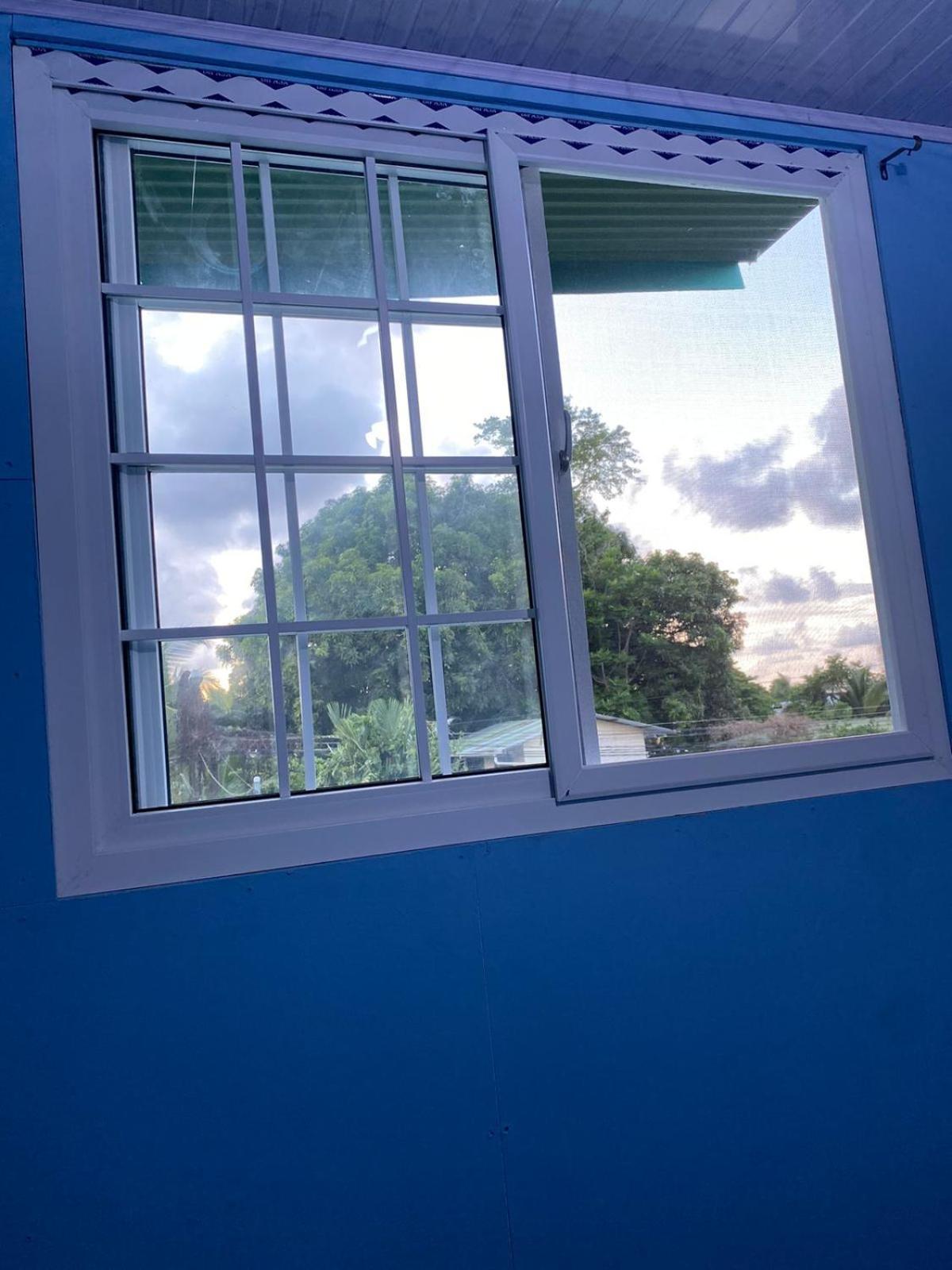 Cabinas Mitchaelle'S Puerto Viejo de Talamanca Buitenkant foto