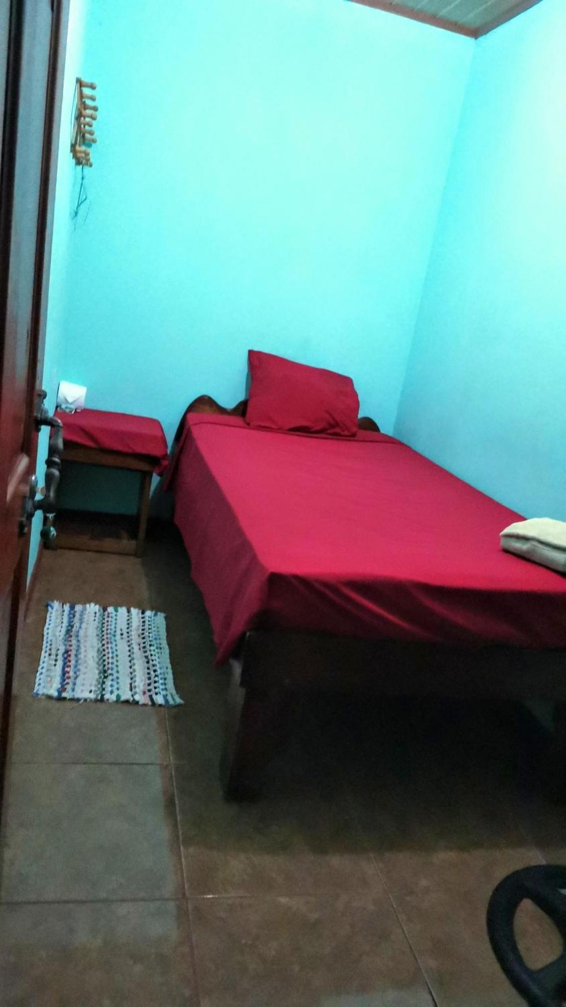 Cabinas Mitchaelle'S Puerto Viejo de Talamanca Buitenkant foto